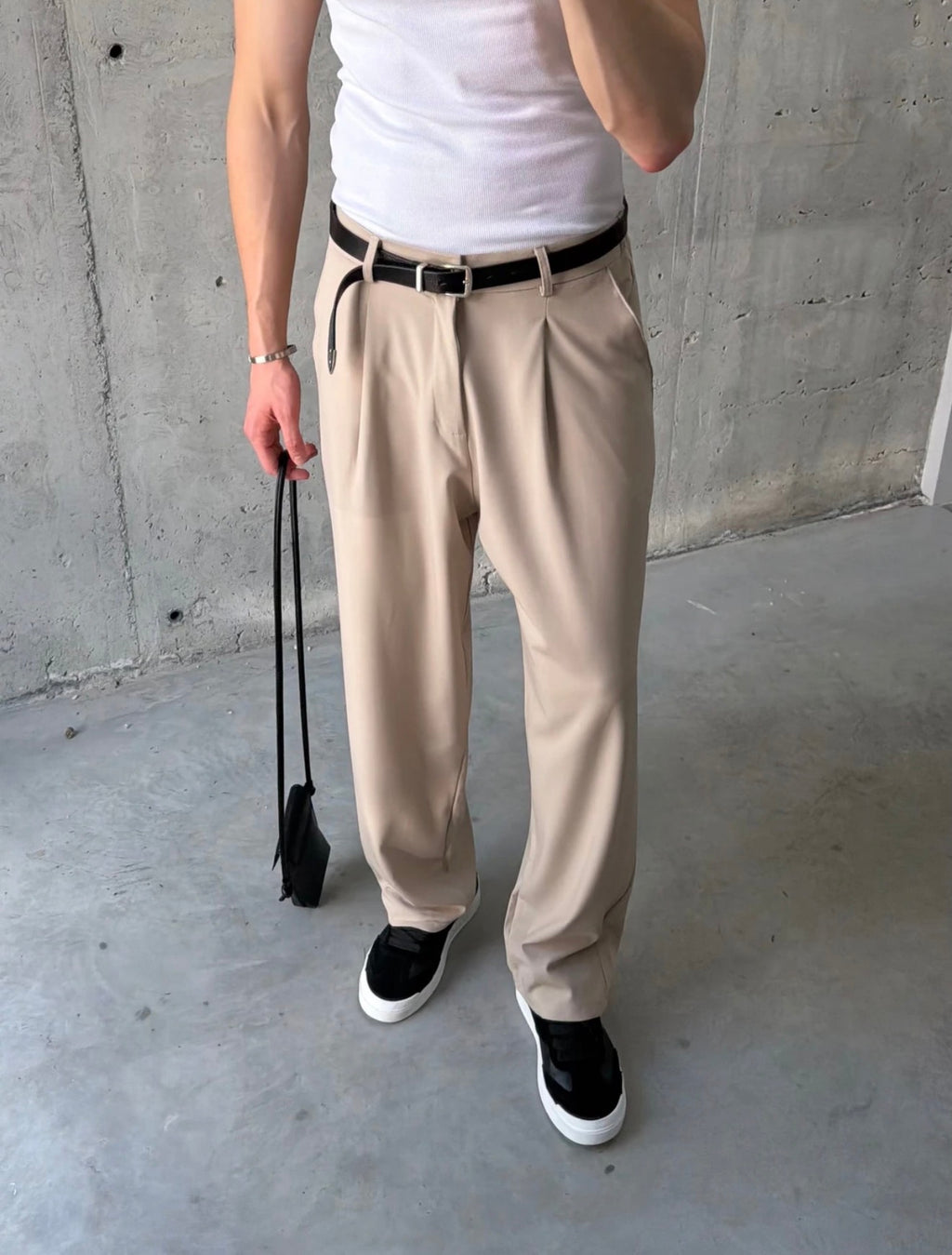 Pantolla Baggy bezhë