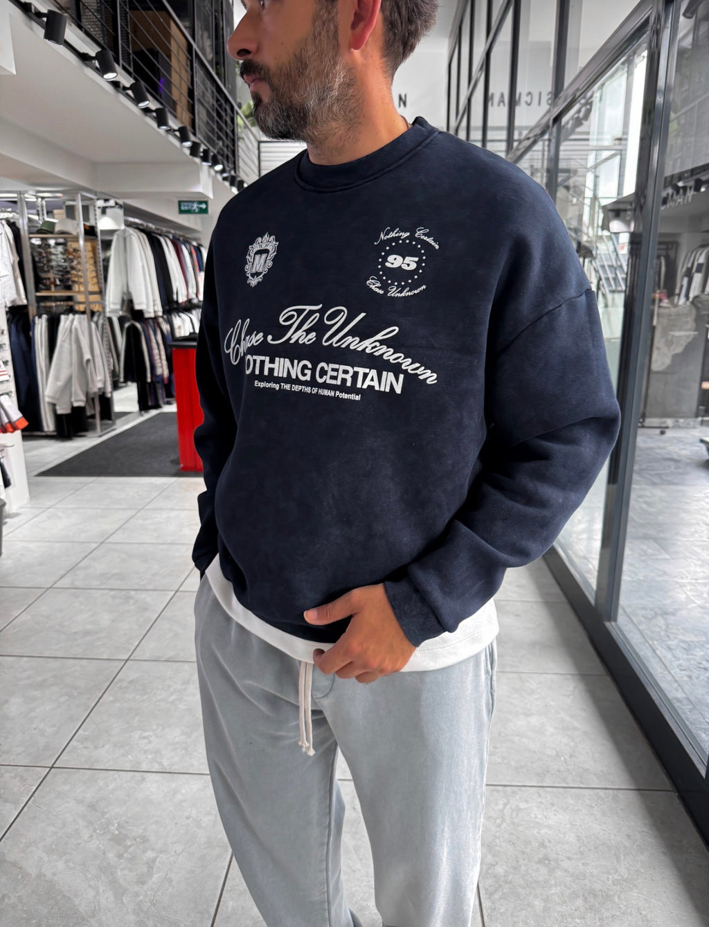 Duks Chase The Unknown oversize navy