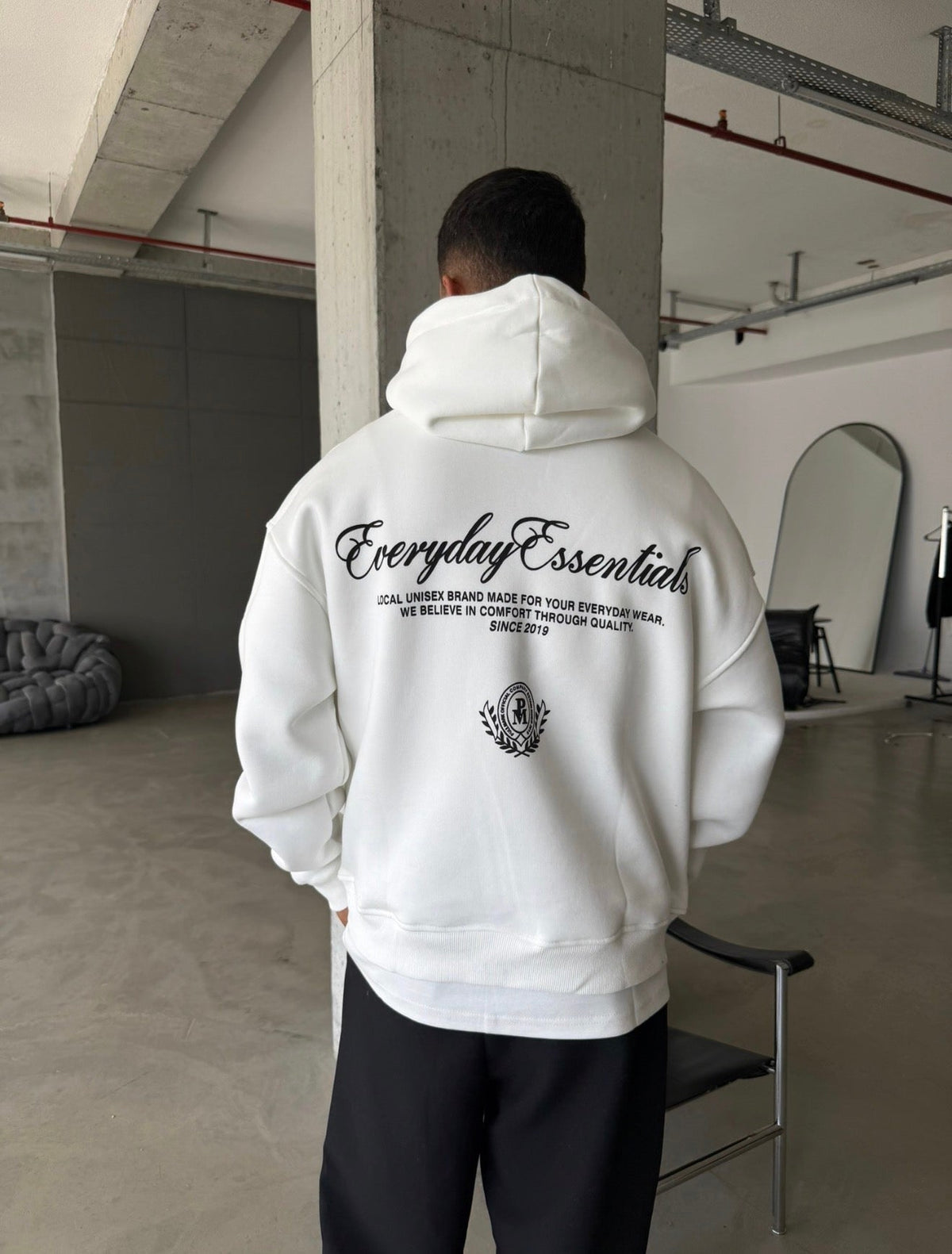 Duks Everyday Essentials oversize i bardhë - mbrapa