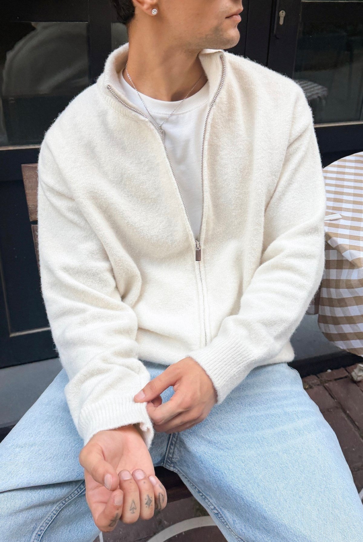 Duks oversize fleece i bardhë - ulur