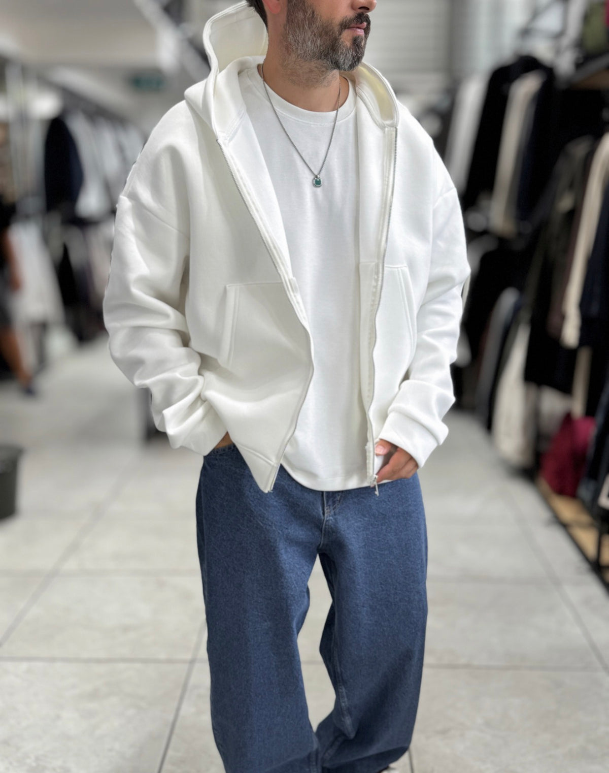 Duks Panda oversize me zip i bardhë
