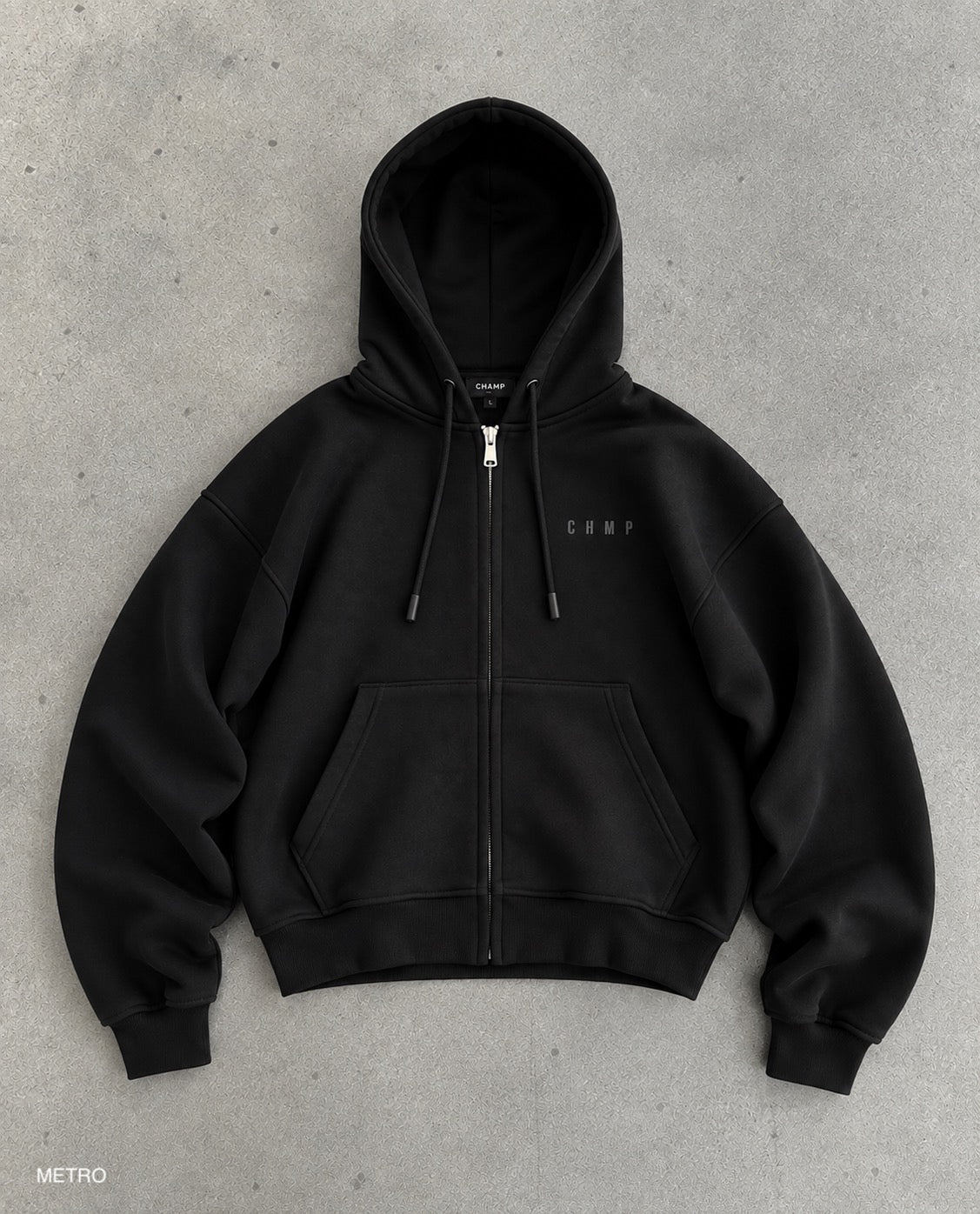 Hoodie CHMP e zezë me zinxhir